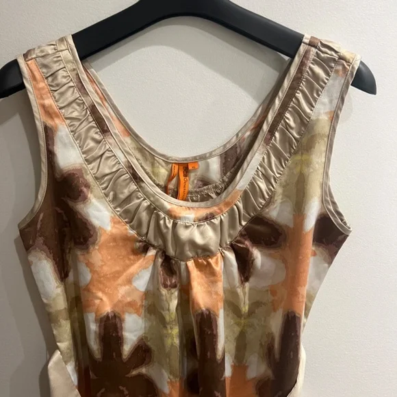 BCBGeneration Abstract Pattern Top - Picture 2 of 6